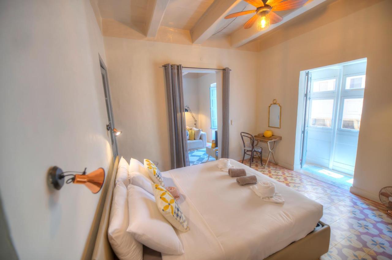 Charming & Traditional Flat In City Center Esch1-2 Valletta Exterior photo
